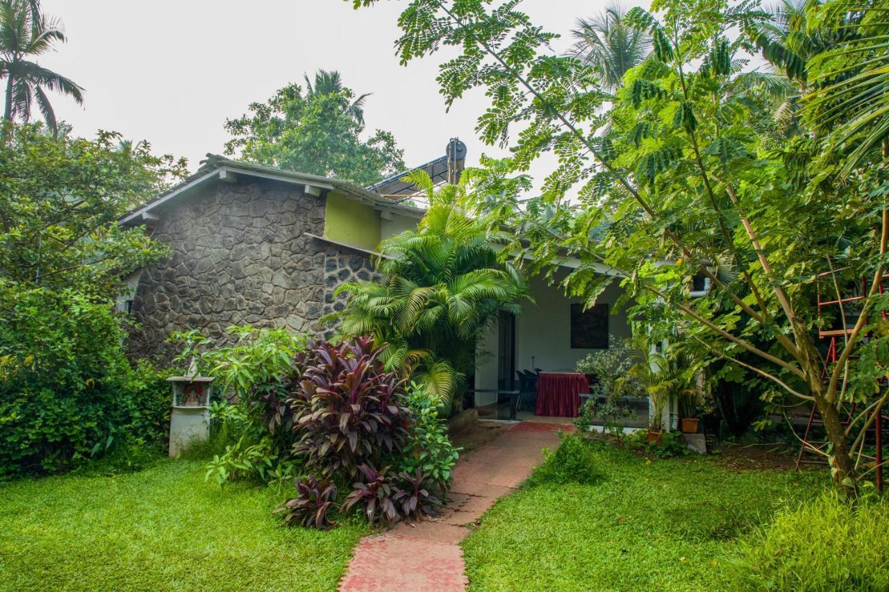 Sanidhya Beach Resort Alībāg Exterior foto